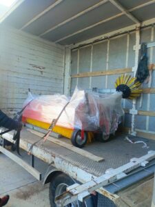  traktor-yol-supurgesi